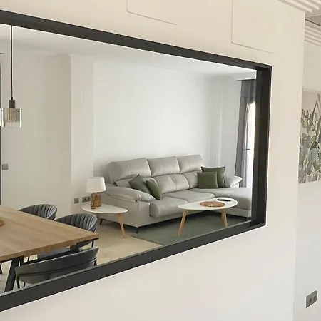 Apartment De 2 Chambres Avec Vue Sur Mer Et Sur Montagne A Benahavis Estepona