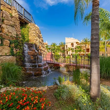 De 2 Chambres Avec Vue Sur Mer Et Sur Montagne A Benahavis *