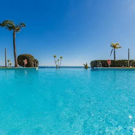 De 2 Chambres Avec Vue Sur Mer Et Sur Montagne A Benahavis *