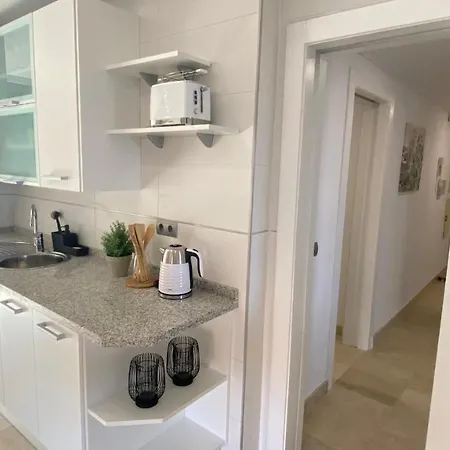 De 2 Chambres Avec Vue Sur Mer Et Sur Montagne A Benahavis *