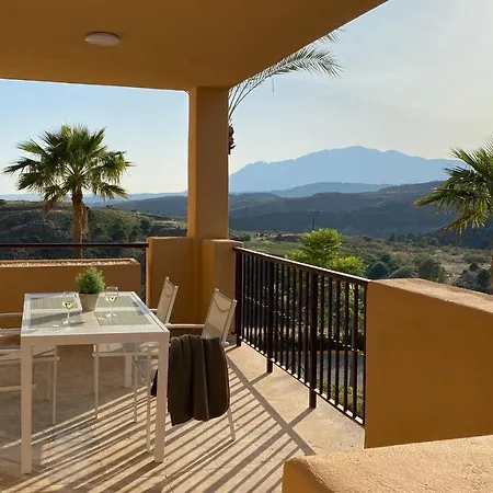 Apartment De 2 Chambres Avec Vue Sur Mer Et Sur Montagne A Benahavis Estepona